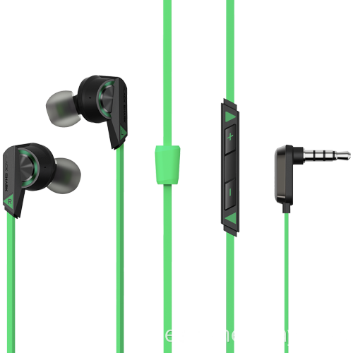 Auriculares para juegos Xiaomi Black Shark en la oreja